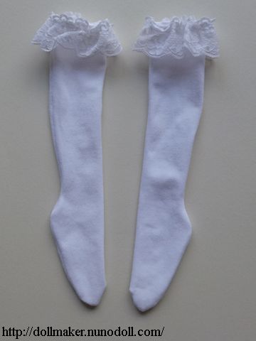 Gathered lace sock